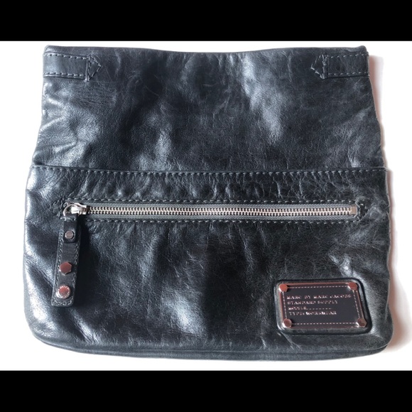 ❤️Authentic Marc by Marc Jacobs Leather Clutch/Bag - Picture 2 of 8